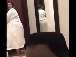 Indian aunty Ginormous Ass