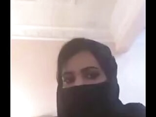 arab gal showing bosoms on webcam